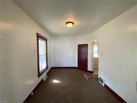 1025 E River St, Elyria, OH 44035 photo 6