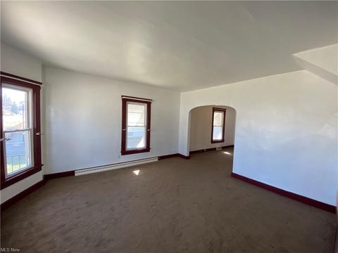 1025 E River St, Elyria, OH 44035 photo 8