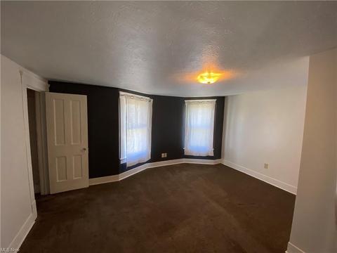 1025 E River St, Elyria, OH 44035 photo 9