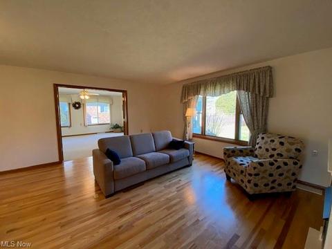 537 Memory Ln, Wooster, OH 44691 photo 11