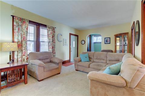2427 10th St NW, Canton, OH 44708 photo 9