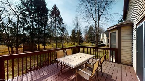 34354 Bramble Ln, Solon, OH 44139 photo 8
