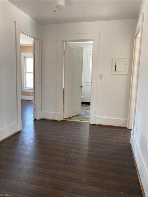 172 Elm St, Struthers, OH 44471 photo 9
