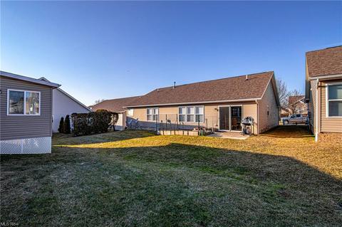 210 Falling Leaf, Seven Hills, OH 44131 photo 25