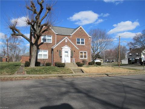 3703 4th St NW, Canton, OH 44708 photo 2