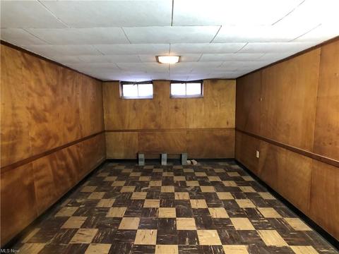 256 E 242nd St, Euclid, OH 44123 photo 23