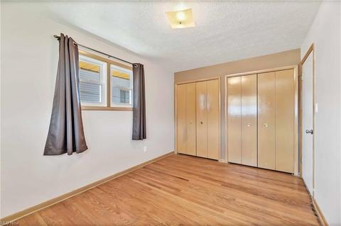 11080 Johnson Dr, Parma, OH 44130 photo 17