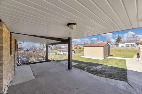 11080 Johnson Dr, Parma, OH 44130 photo 31
