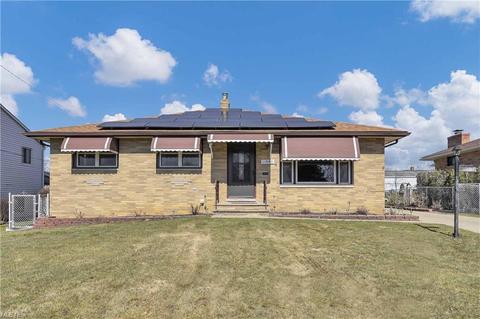 11080 Johnson Dr, Parma, OH 44130 photo 1