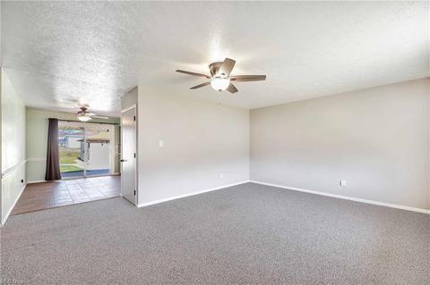 11080 Johnson Dr, Parma, OH 44130 photo 3