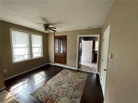 4810 Elyria Ave, Lorain, OH 44055 photo 7