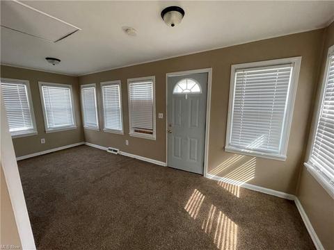 4810 Elyria Ave, Lorain, OH 44055 photo 5
