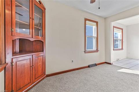 1760 E 300th St, Wickliffe, OH 44092 photo 8