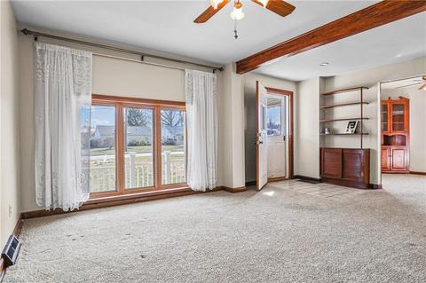 1760 E 300th St, Wickliffe, OH 44092 photo 5