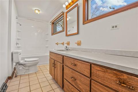 1760 E 300th St, Wickliffe, OH 44092 photo 23