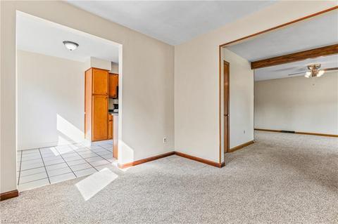 1760 E 300th St, Wickliffe, OH 44092 photo 9