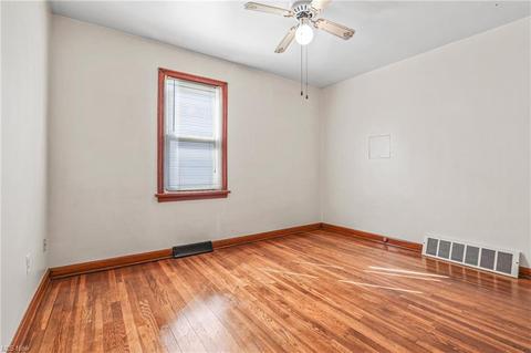 1760 E 300th St, Wickliffe, OH 44092 photo 16