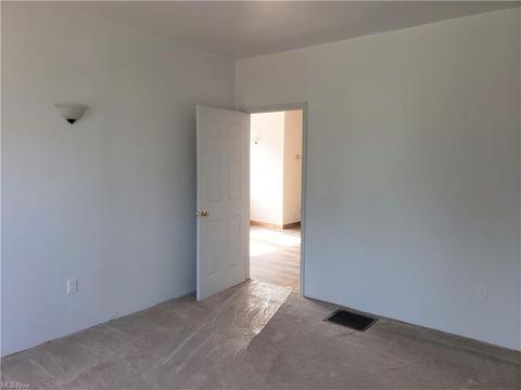 717 Thayer Ave, Ashtabula, OH 44004 photo 16