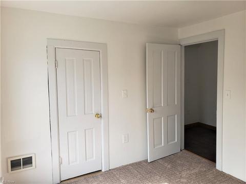 717 Thayer Ave, Ashtabula, OH 44004 photo 22