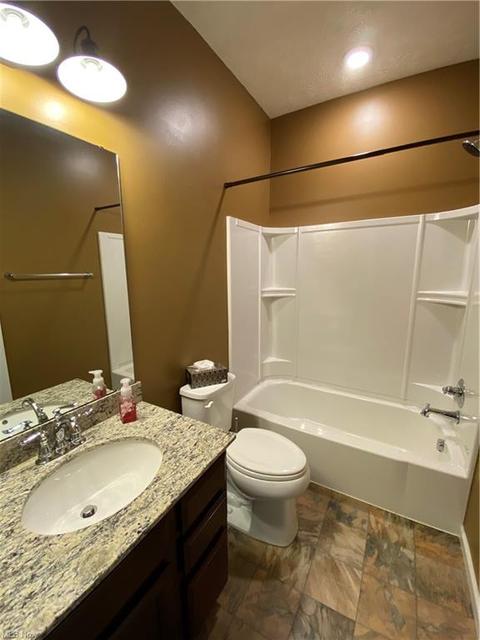 621 U S Grant St, Lagrange, OH 44050 photo 7