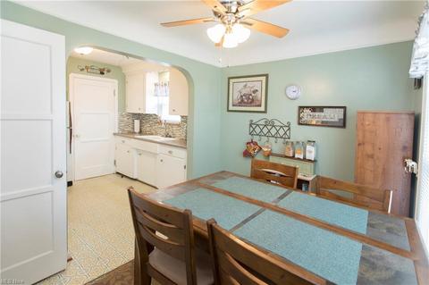6111 Gilbert, Parma, OH 44129 photo 12