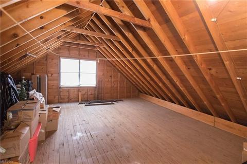 6111 Gilbert, Parma, OH 44129 photo 19