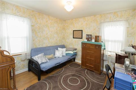 6111 Gilbert, Parma, OH 44129 photo 16