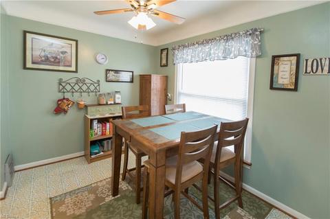 6111 Gilbert, Parma, OH 44129 photo 11