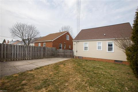 6111 Gilbert, Parma, OH 44129 photo 29