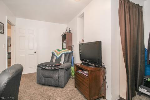 730 Gulf Rd, Elyria, OH 44035 photo 18
