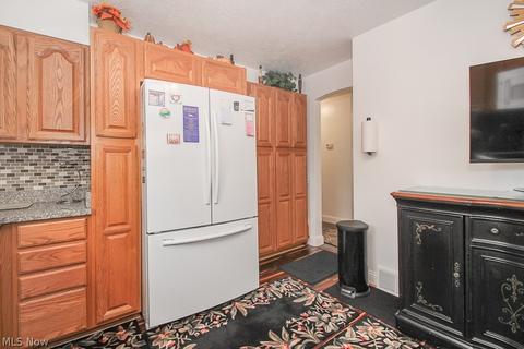 730 Gulf Rd, Elyria, OH 44035 photo 10