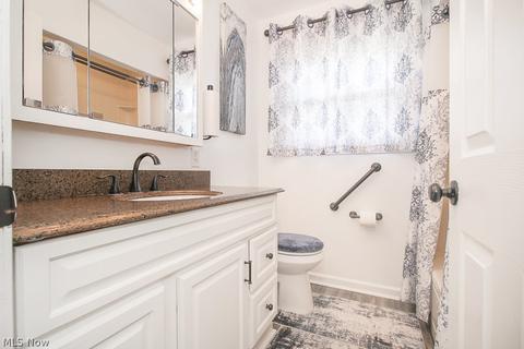 730 Gulf Rd, Elyria, OH 44035 photo 25