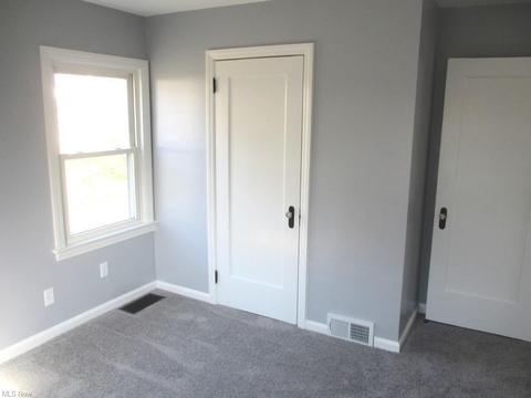 5053 Aurora St NW, Canton, OH 44708 photo 11