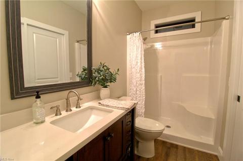 1403 Bridge St, Ashtabula, OH 44004 photo 27