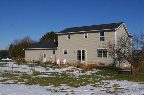 10083 Immel St NE, Canton, OH 44721 photo 4