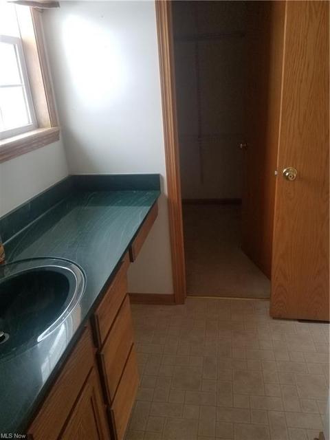 10083 Immel St NE, Canton, OH 44721 photo 20