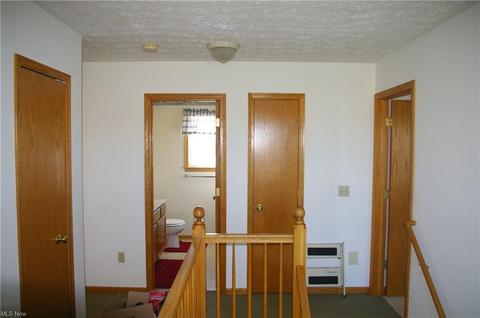 10083 Immel St NE, Canton, OH 44721 photo 10
