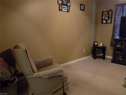 207 Railroad, Barnesville, OH 43713 photo 10