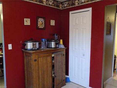 207 Railroad, Barnesville, OH 43713 photo 5