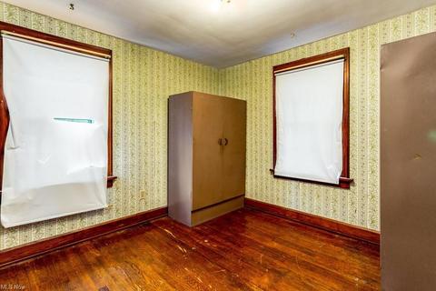 910 W 21st St, Lorain, OH 44052 photo 22