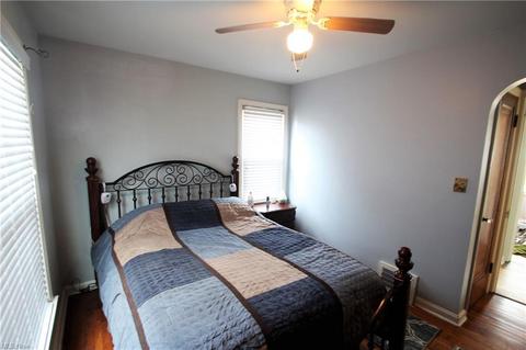 715 E 250th St, Euclid, OH 44132 photo 5