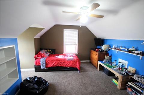 715 E 250th St, Euclid, OH 44132 photo 6