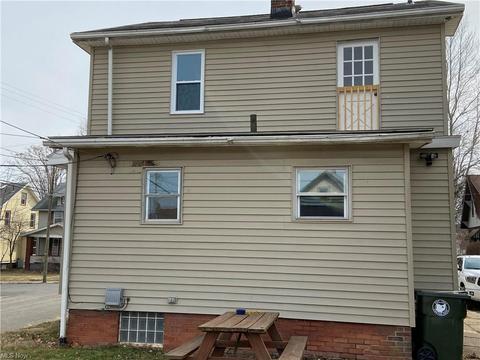 2401 9th St NW, Canton, OH 44708 photo 3