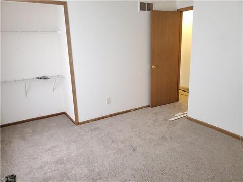 2426 Pleasantview Ave, Ashtabula, OH 44004 photo 14
