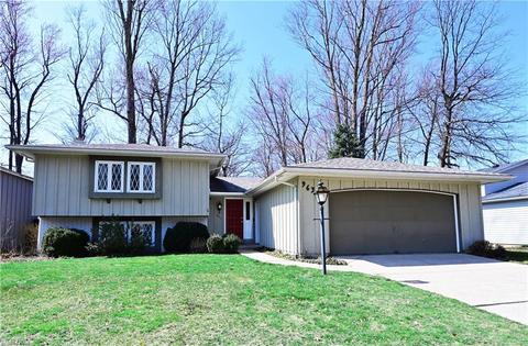 963 Bennett Dr, Elyria, OH 44035 photo 1