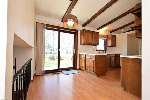 963 Bennett Dr, Elyria, OH 44035 photo 13