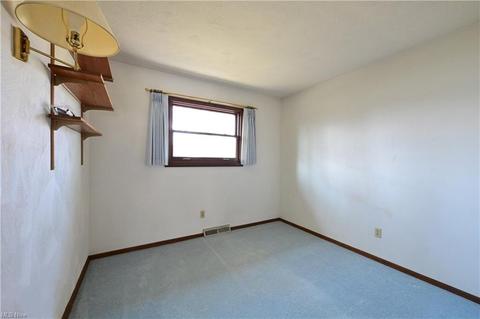 963 Bennett Dr, Elyria, OH 44035 photo 24