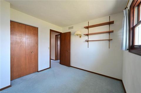 963 Bennett Dr, Elyria, OH 44035 photo 25