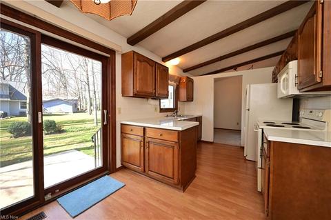 963 Bennett Dr, Elyria, OH 44035 photo 12