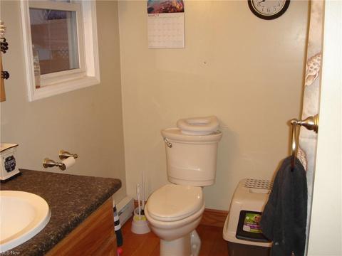 136 Pendleton St, Lisbon, OH 44432 photo 18